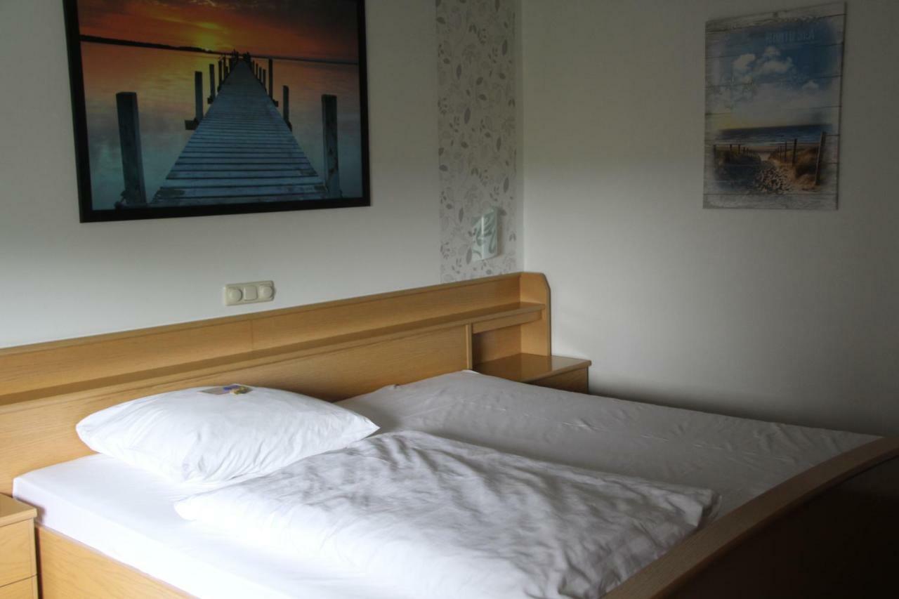 Pension Zum Waldblick Windbergen Bagian luar foto